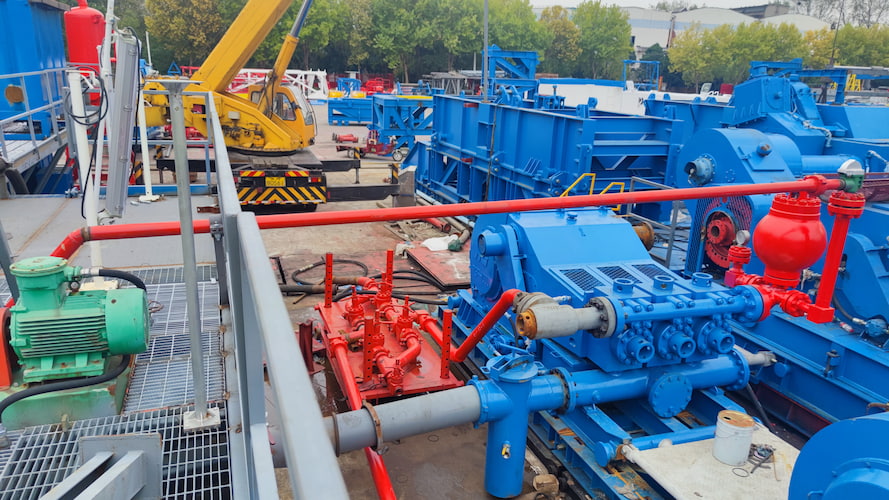 What is a circulation system in drilling?